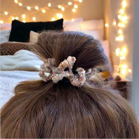 Spiral Wool Ponytail Holders Set of 6 NWT - Picture 5 of 13